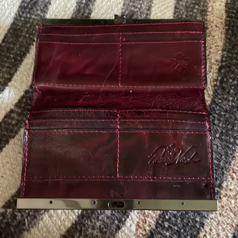 Distress burgundy plum Patricia Nash